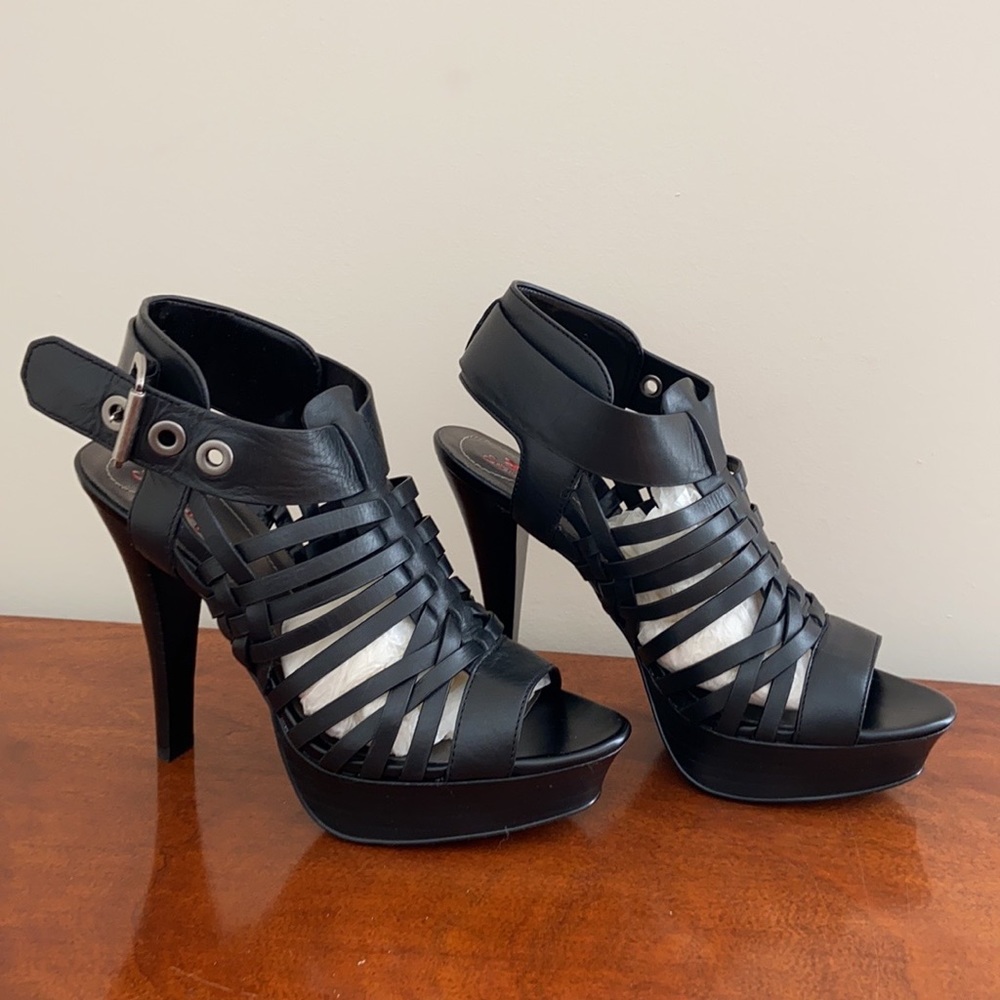 Brand new Star Ling black high heel sandal “Pan-Lea”